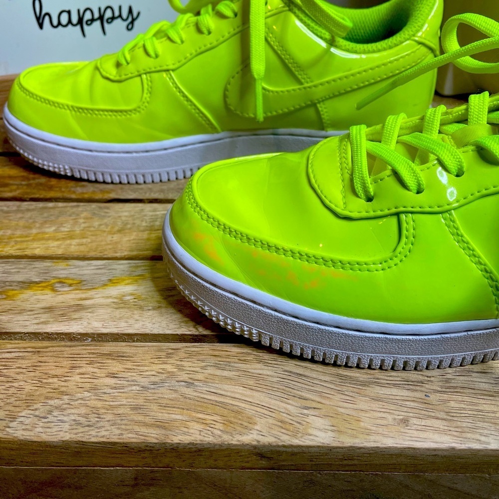 Nike Air Force 1 Low - Picture 3 of 4